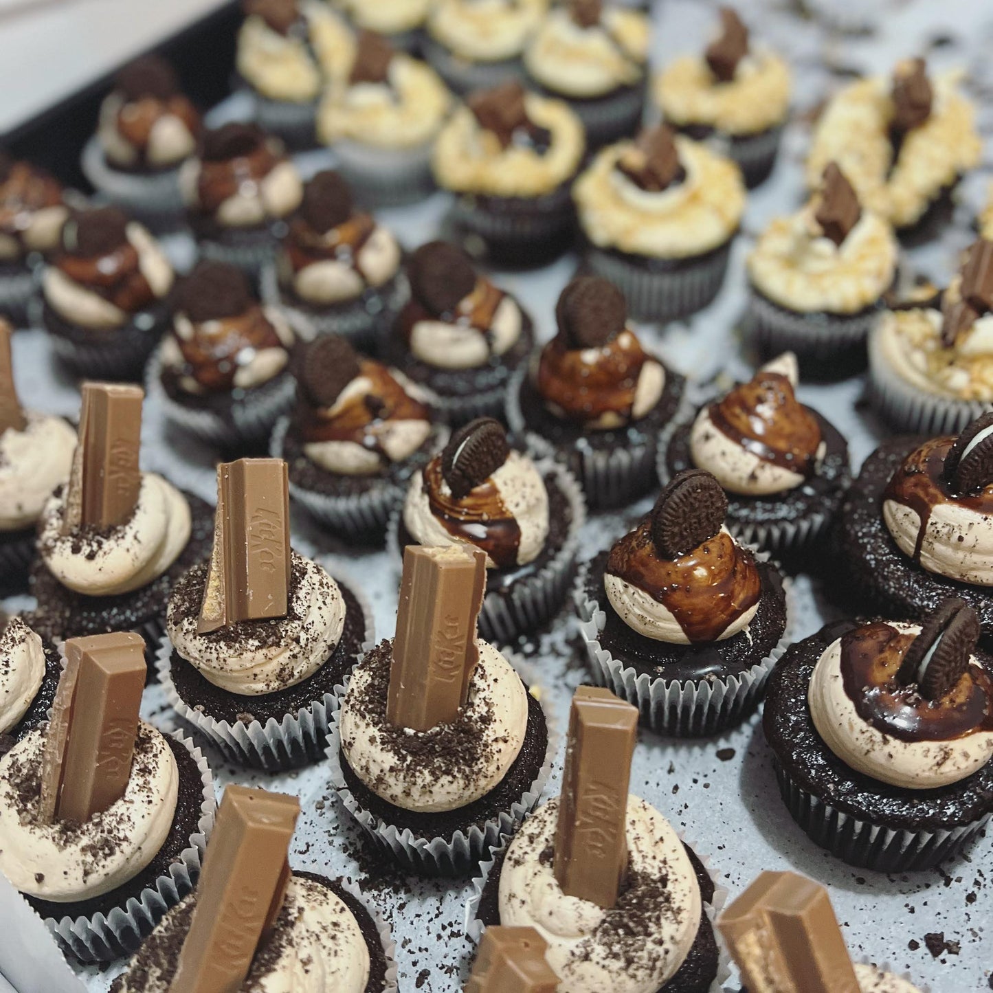 12 x 'Surprise Me' Cupcakes